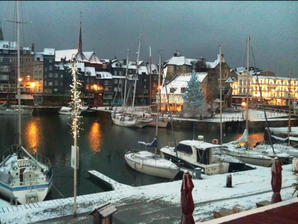 Le Key West Appartement Honfleur Buitenkant foto